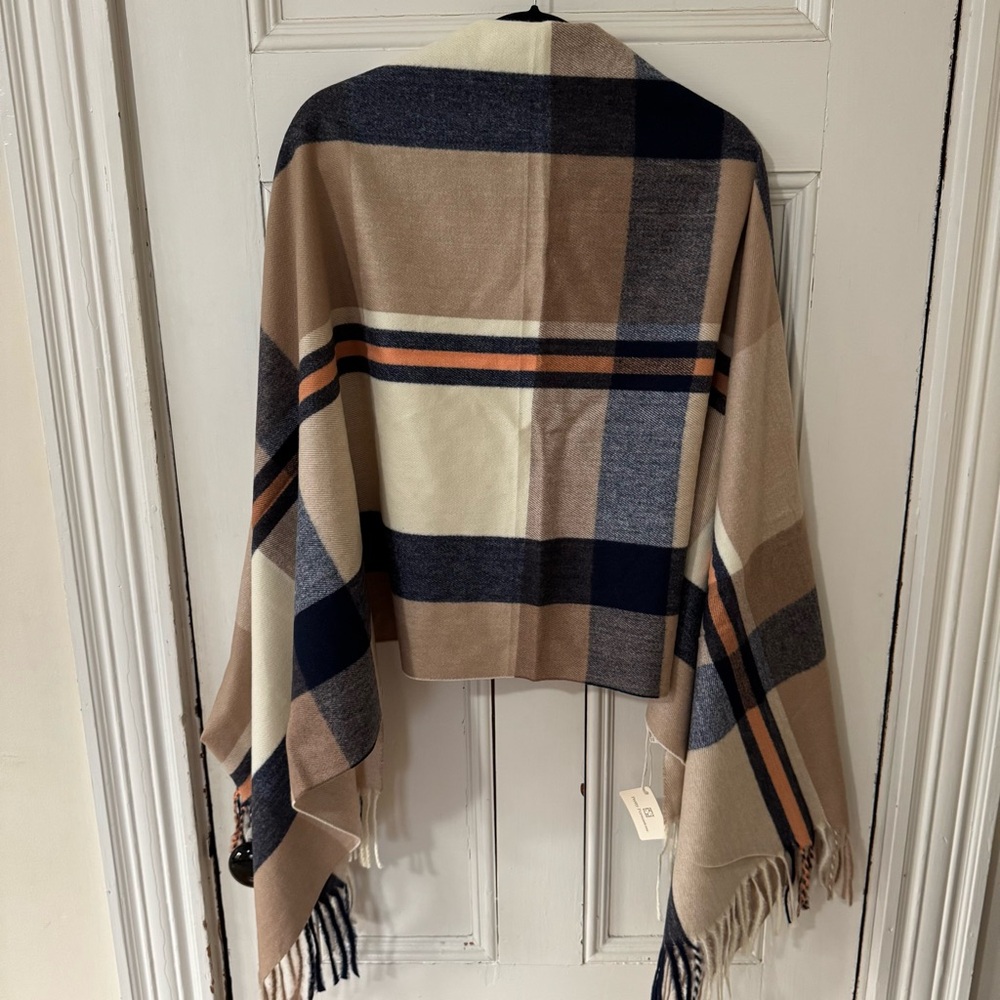 PRETTY PERSUASIONS Plaid Blanket Scarf NWT